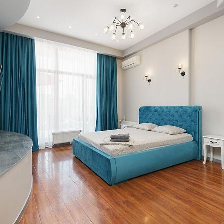 Arcadia Palace 2-Bedrooms Apartment With Terrace Одесса Экстерьер фото