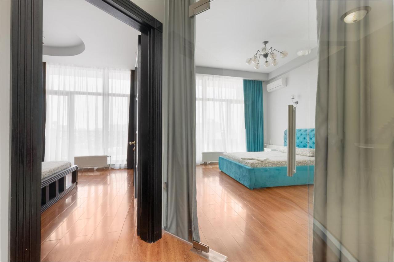 Arcadia Palace 2-Bedrooms Apartment With Terrace Одесса Экстерьер фото
