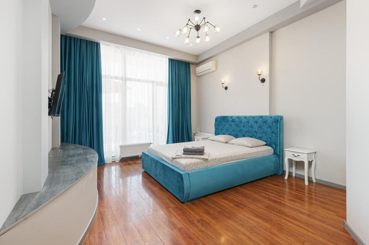 Arcadia Palace 2-Bedrooms Apartment With Terrace Одесса Экстерьер фото